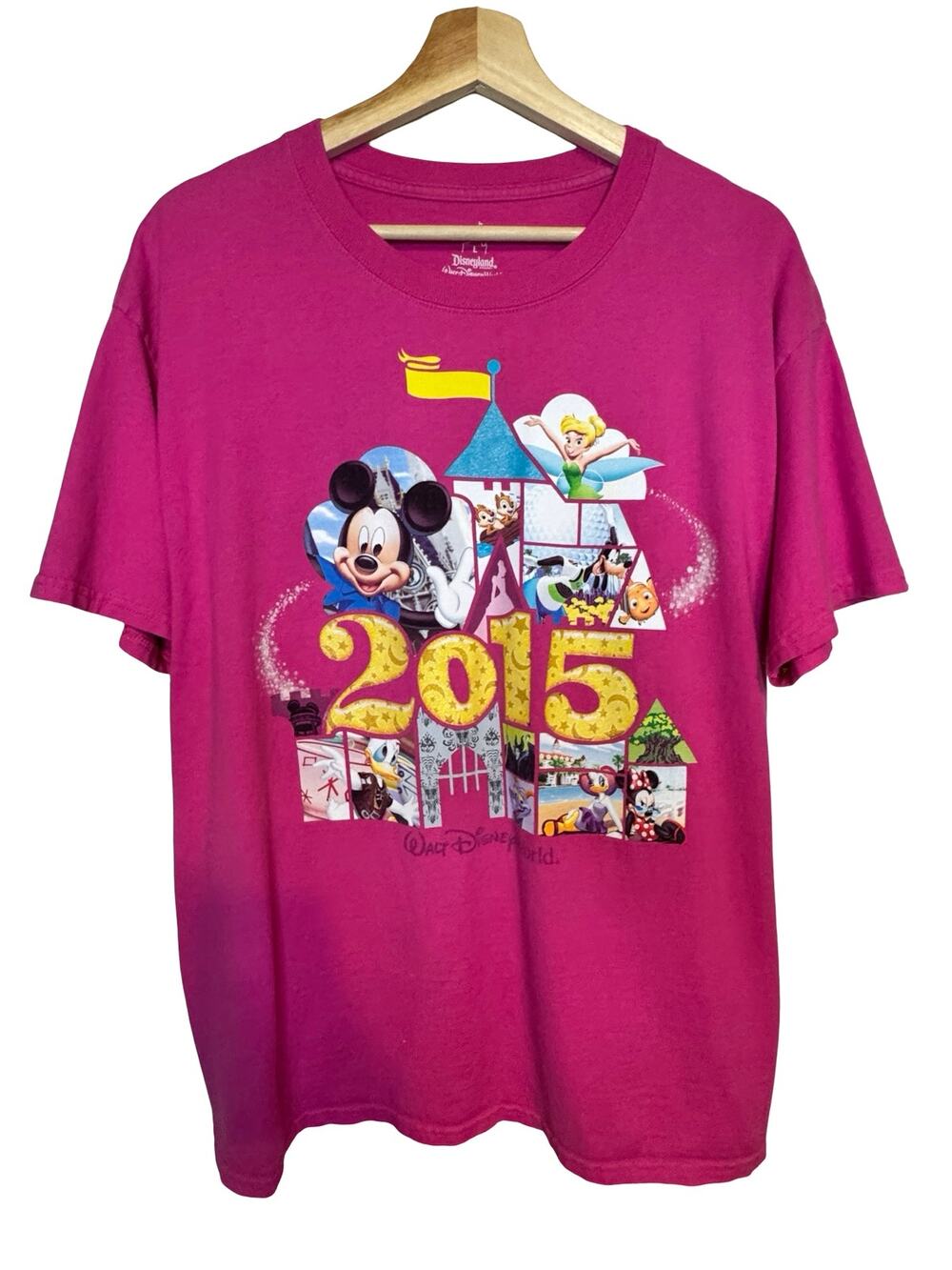 Walt Disney World 2015 Pink Souvenir Park Characters Shirt Size Adult L